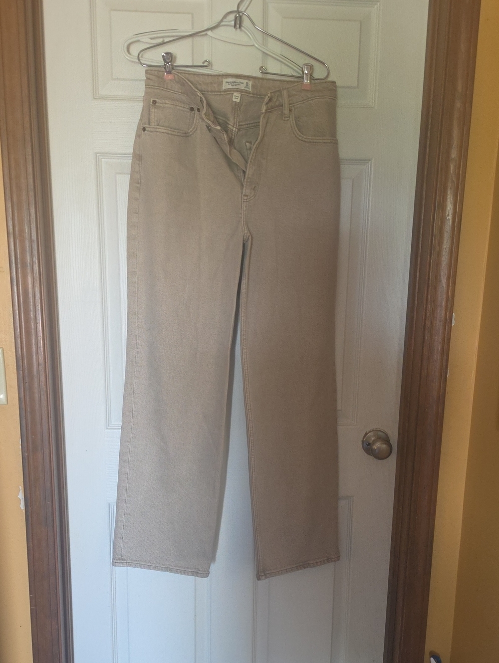 Abercrombie & Fitch Neutral Beige High-Rise Jeans